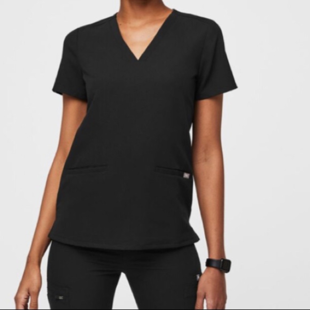 Figs Casma scrub top L